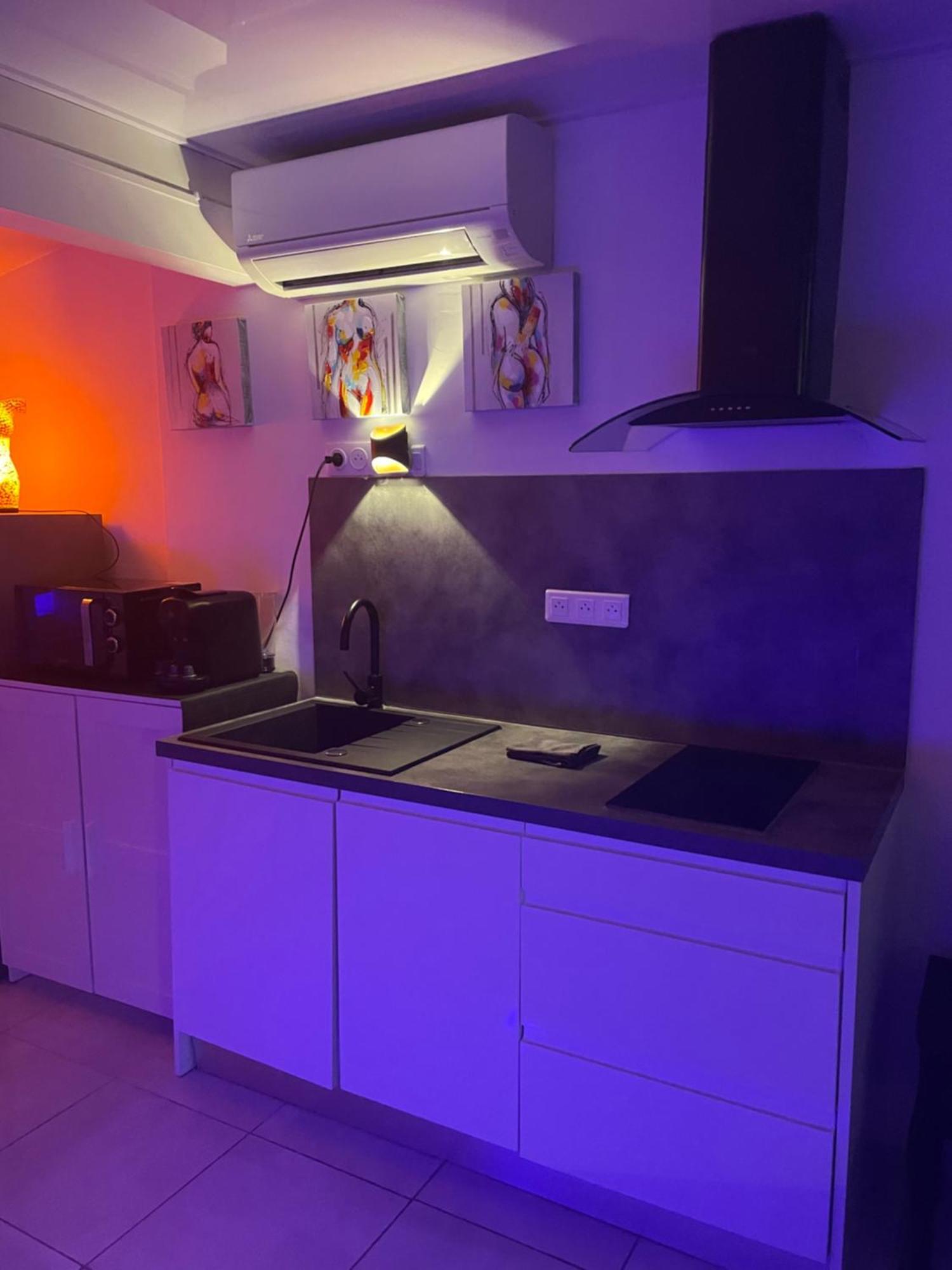 The Naturist Glamour Suite Agde Esterno foto
